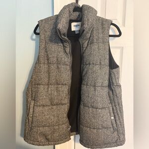 Old Navy Heathered Gray Puffer Vest